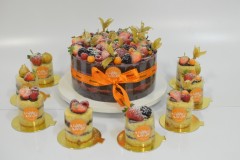 nakedcakes-1